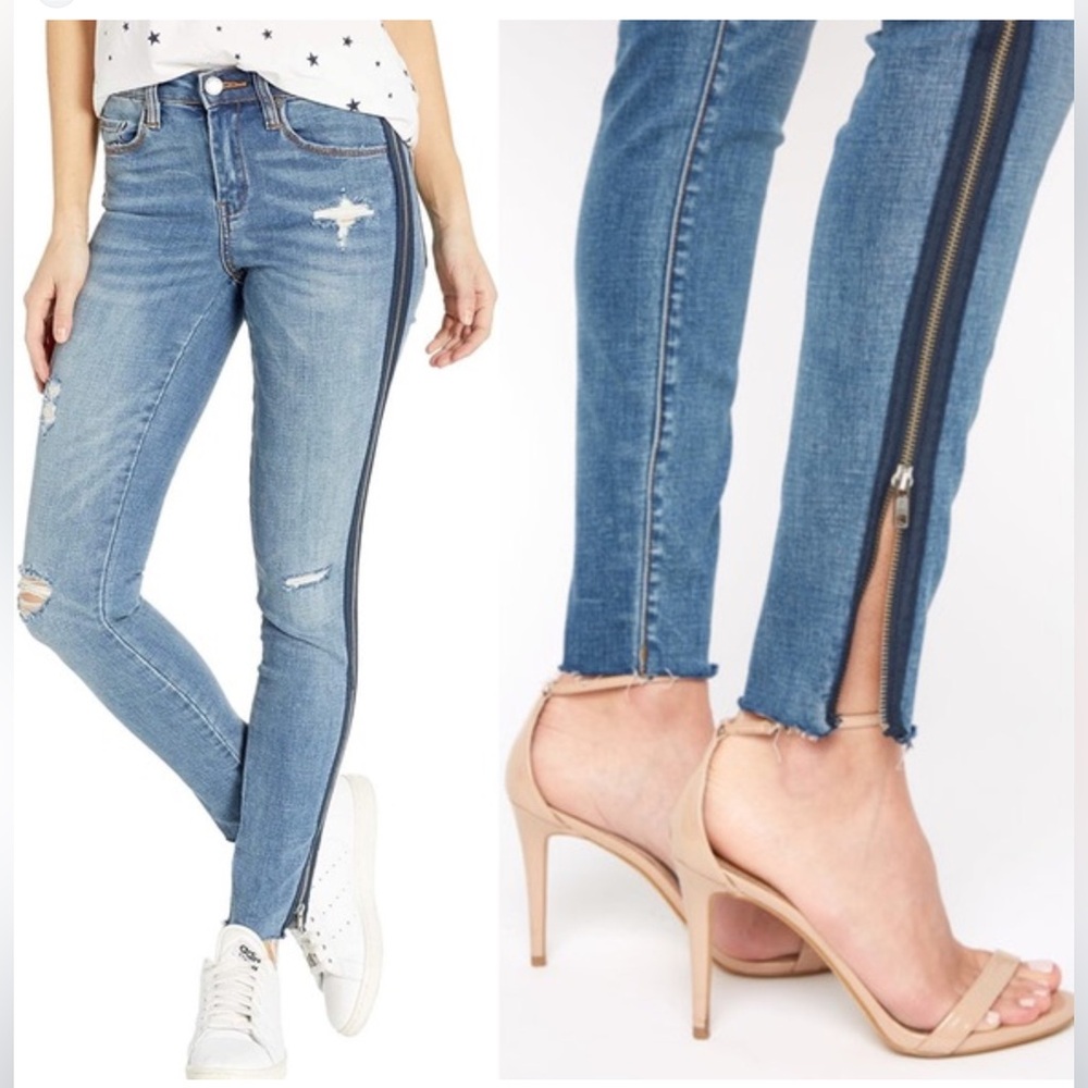 Blank NYC Blue Ripped Skinny Jeans; size 30